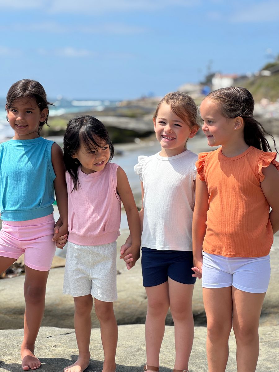 Vignette Asher Shorts- Solid