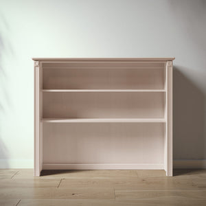 Romina Dakota Hutch