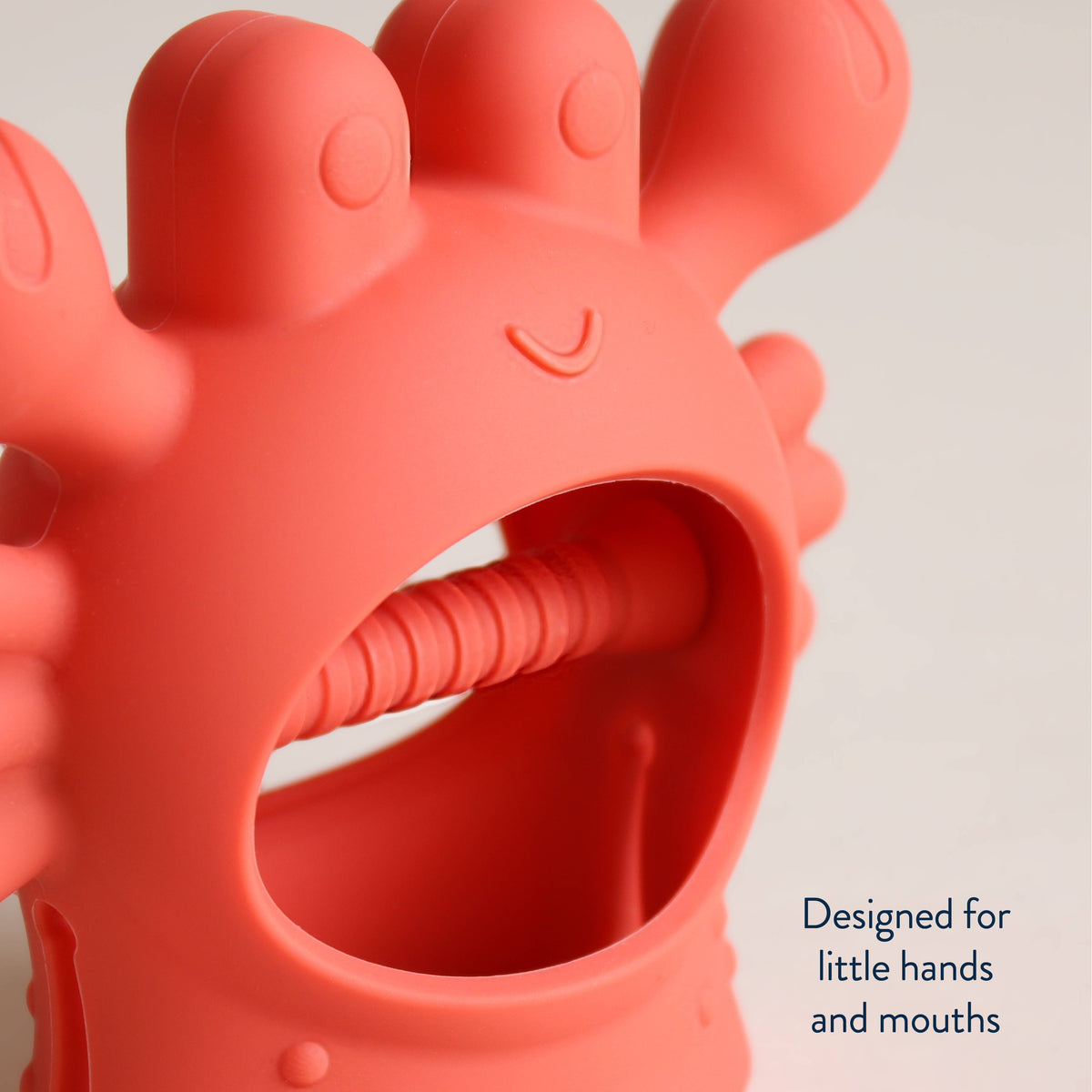 Itzy Ritzy - *NEW* Crab Bitzy Grip™