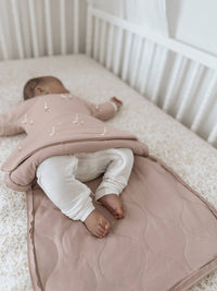 Gunamuna Long Sleeve Transitional Swaddle Bag