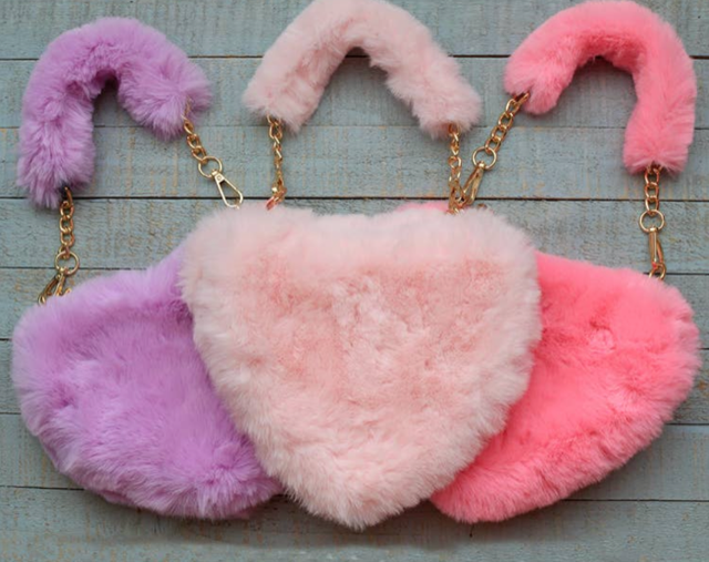 Sparkle Sisters Furry Heart Purse Pink
