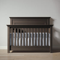 Romina Karisma Convertible Crib / Solid Back