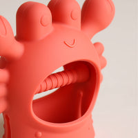 Itzy Ritzy - *NEW* Crab Bitzy Grip™