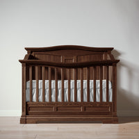 Romina Imperio Convertible Crib / Solid Back