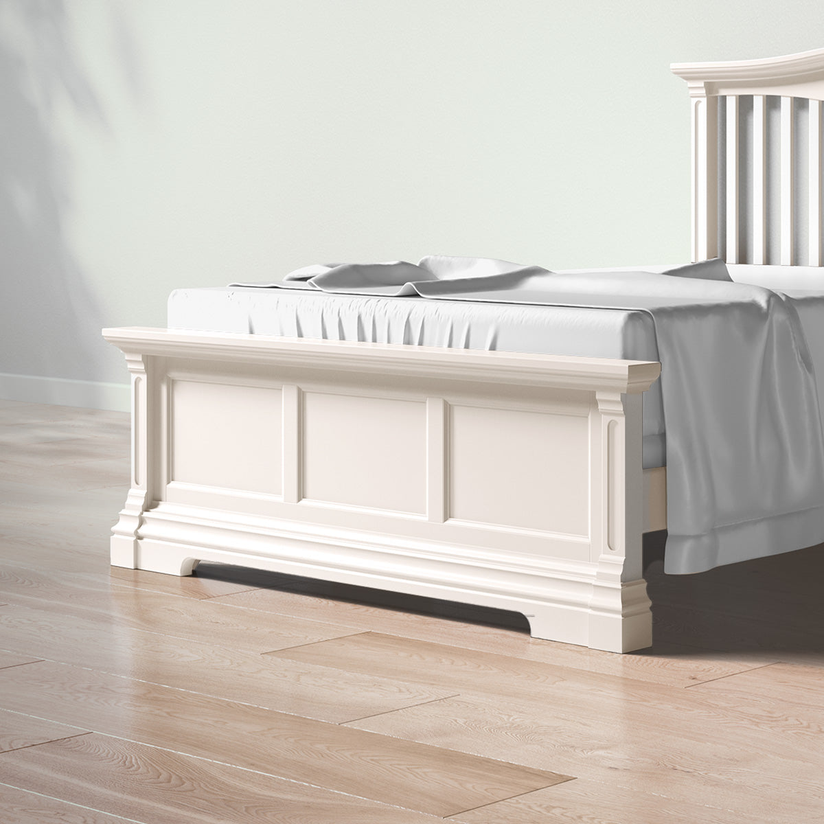 Romina Imperio Low-profile Footboard