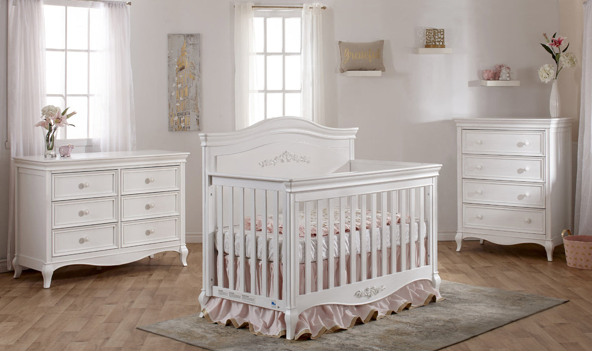 Pali Diamante Forever Crib + Panel with Decor