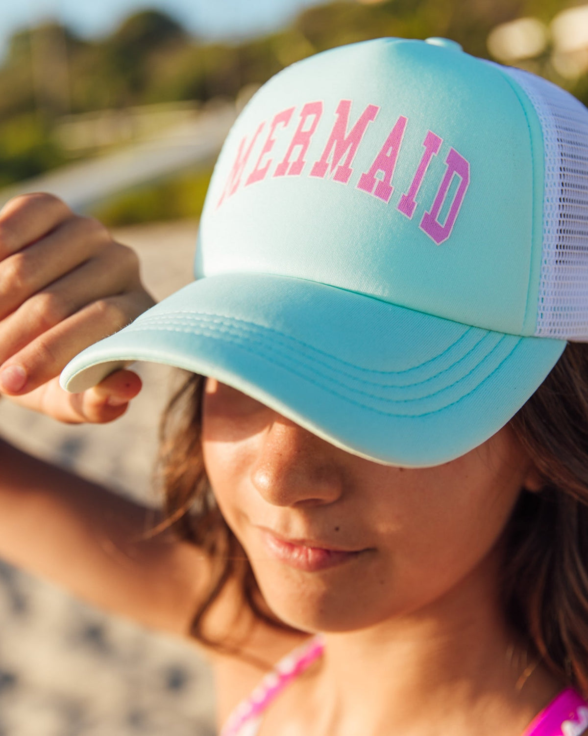 Feather 4 Arrow Trucker Hat - Mermaid- Seaglass
