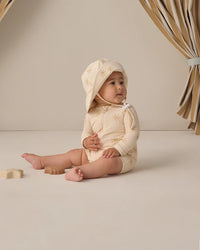 Quincy Mae Long Sleeve Rash Guard Sunburst