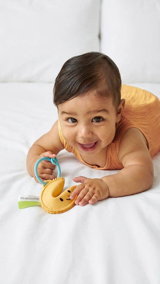Itzy Ritzy - *NEW* Itzy Treat™ - Fortune Cookie Teether