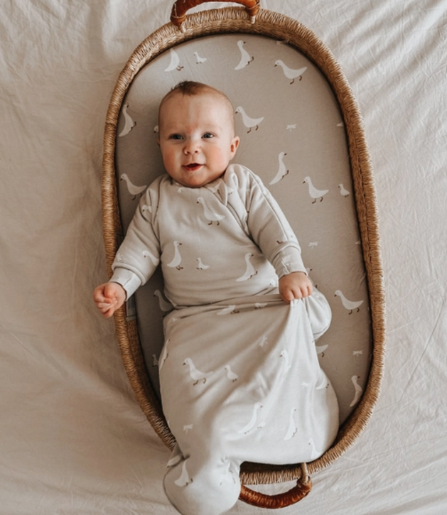 Gunamuna Long Sleeve Transitional Swaddle Bag