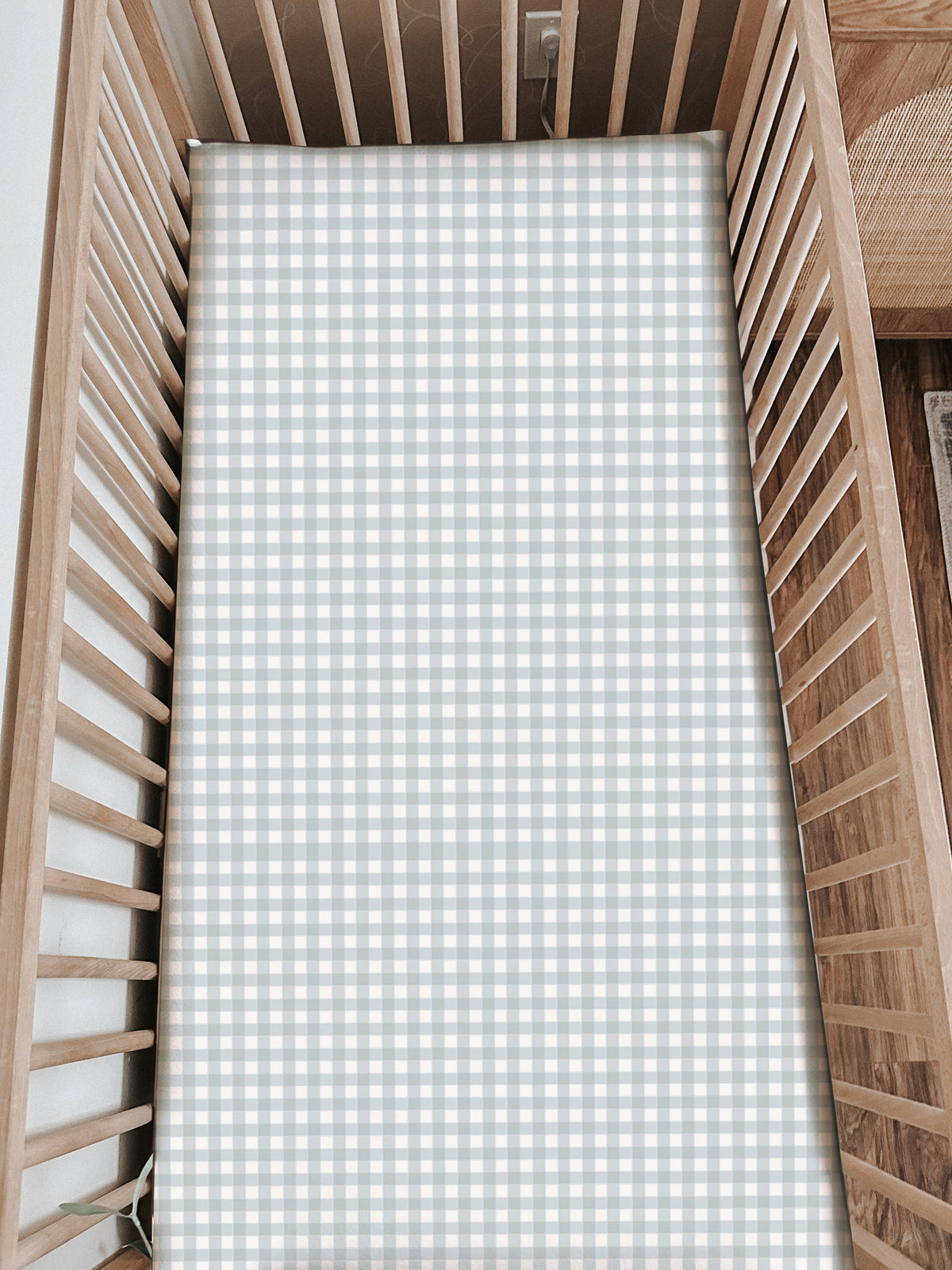 Gunamuna Bamboo Crib Sheet