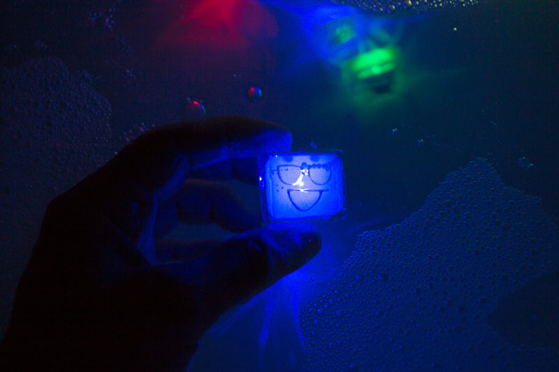 Glo Pals Light Up Cube - Blair (Blue)