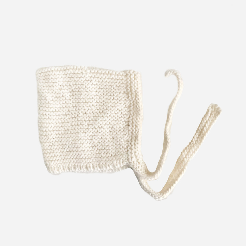The Blueberry Hill Classic Hand-Knit Bonnet | Cream